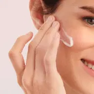 کرم صورت Vitamin E & Canola Oil - تصویر ۳