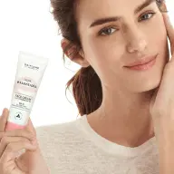 کرم صورت Glow Vitamins E & B3 SPF 10 - تصویر ۲
