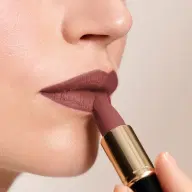 رژ لب Iconic Matte SPF 15 کد 42666 - تصویر ۲